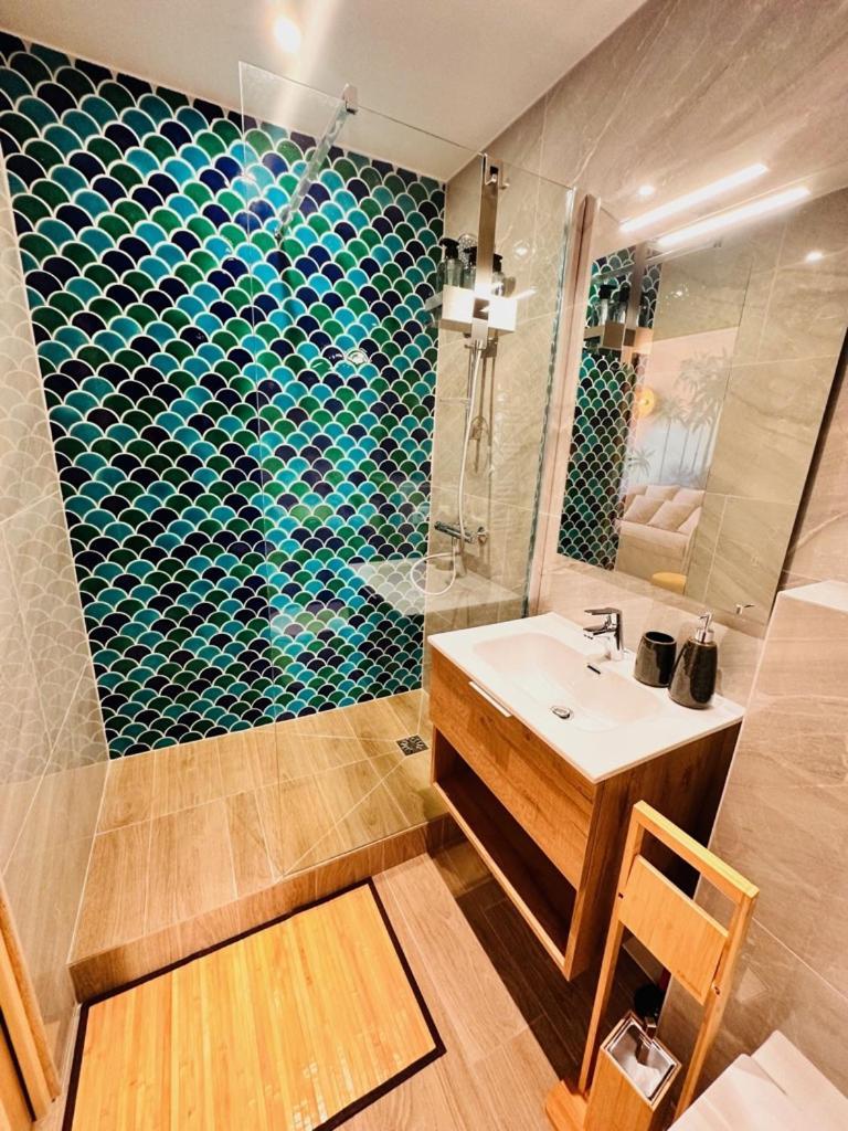 קאן Les Appartements De Nana 8 - Studio Hypercentre, Rue Meynadier, Palais & Plage, Clim, Wifi מראה חיצוני תמונה